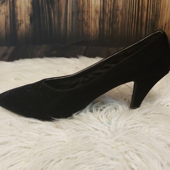 {vintage} Black velvet heels/snake ornamentation - Picture 4 of 8